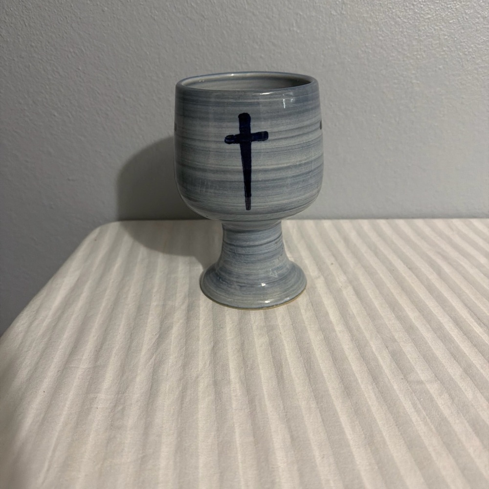 Hand Thrown Blue Vtg Chalice Cross Louisville Pottery Stoneware Chalice Marked - Picture 2 of 11